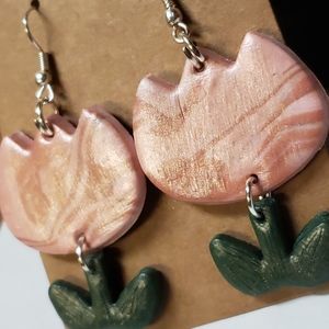 Sold HANDMADE BRAND NEW earrings double dangle flower